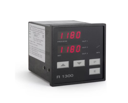 R1300.jpg